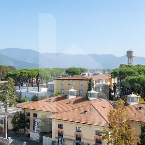 https://il-giardino-1-min-ospedale-cisanello-aeroporto-free-parking.it-tuscanyhotel.com